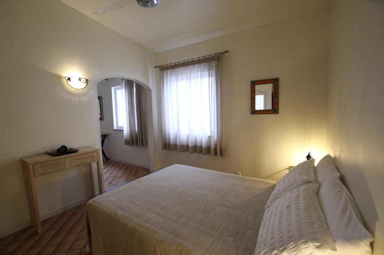 Angela Guest House Lagos Eksteriør billede